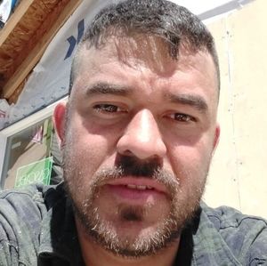 Meet your Posher, Jose